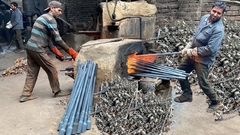 トラックの軸軸は ロータースクラップからどのように作られるか 金属を重用部品にリサイクルする