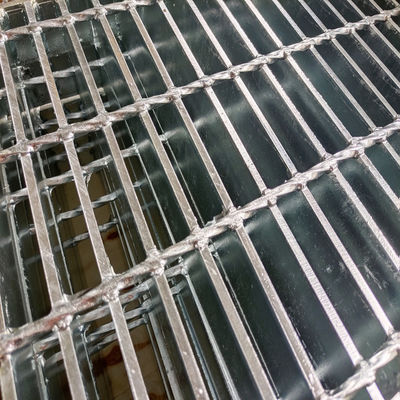 32x5mm serrated steel grating heavy duty galvanized walkway platform steel bar grating