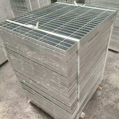 デュラステール・グリッドウォーク・プロ・シリーズ 重用産業用床格子システム 防滑設計
