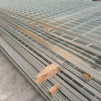 40から130mm 横バーピッチ 異なる要求のための産業用鋼格子