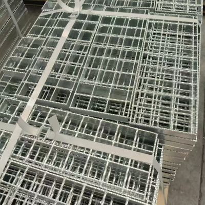 拡張 鉄 格子: 軽量 で 費用 効率 で 多用 性