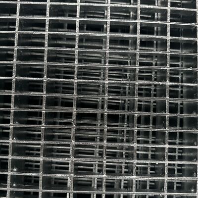 多様なバーサイズを備えた調整可能な間隔の工業用鋼鉄格子は、優れた構造的多様性を提供します