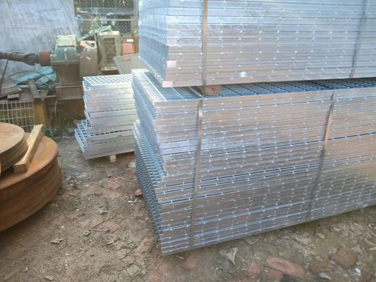 HDG Flat Bar G303/30/100 Industrial Steel Grating