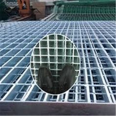 Construction Offshore Q235 Industrial Steel Grating 32x5