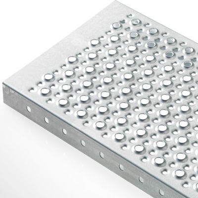 Length 4m Pre Galvanized Steel Safety Diamond Grip Stair Tread